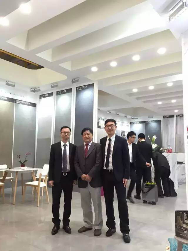 “七剑”闯欧洲:“博洛尼亚陶瓷展新闻摄影大赛”集锦(19)5099.jpg