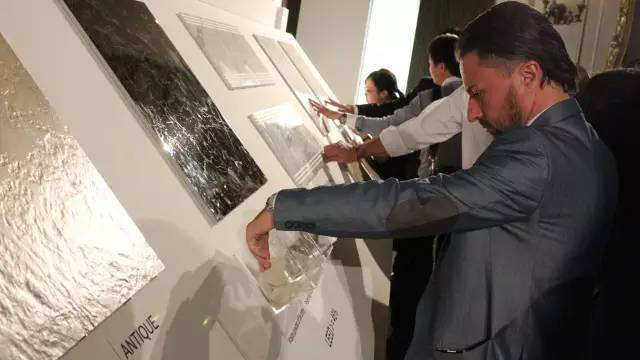 “七剑”闯欧洲:“博洛尼亚陶瓷展新闻摄影大赛”集锦(19)3058.jpg