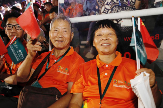 激情亚运开幕现场,蒙娜丽莎为亚运健儿加油助威1054.jpg