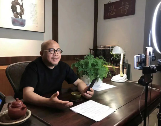 独家分享!杨邦胜直播“种草”全球好酒店2441.jpg