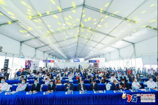 【展会直击】11个镜头,直击第35届佛山陶博会展会现场盛况!402.jpg