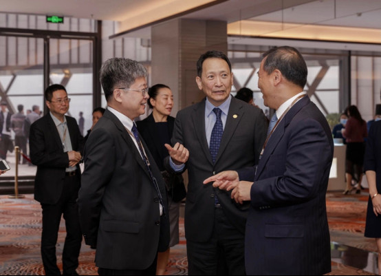 绿色智慧发展,恒洁携手金鹰集团共筑品质人居04171042.jpg