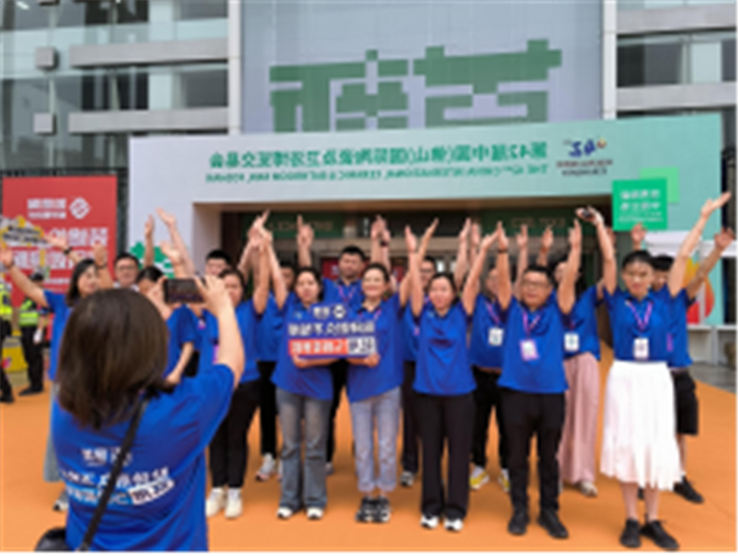 固莱闪耀 2025 春季佛山陶博会(7)224.jpg