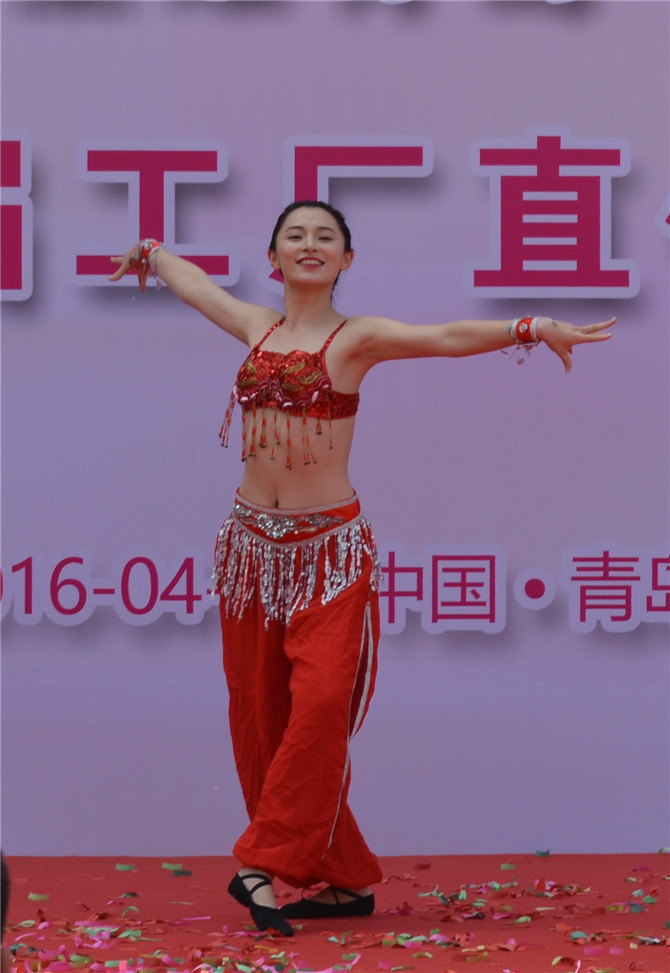世姐刘慧竹热情洋溢的印巴风情舞.jpg