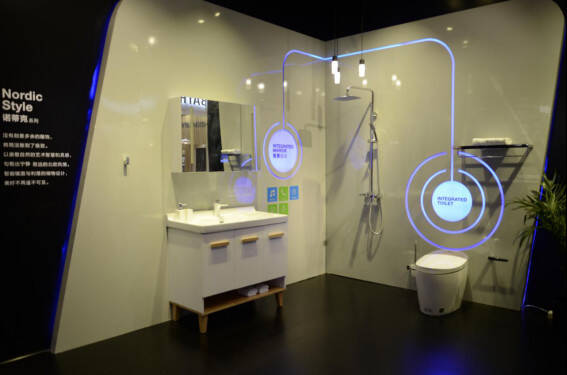 5.31航标卫浴上海展开幕首日新闻889.jpg