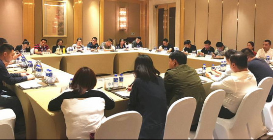 【首脑风暴】以变应变，智赢市场&mdash;&mdash;金丝玉玛区域经销商大会雷厉召开1249.jpg