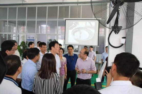 江西省省长刘奇到访东鹏丰城生产基地——东鹏洁具,民族卫浴新模范！493.jpg