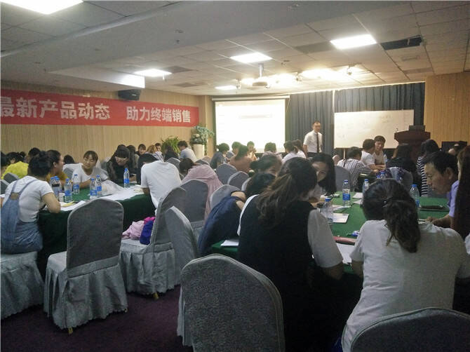 2017年浪鲸河南区年中销售精英培训会圆满落幕