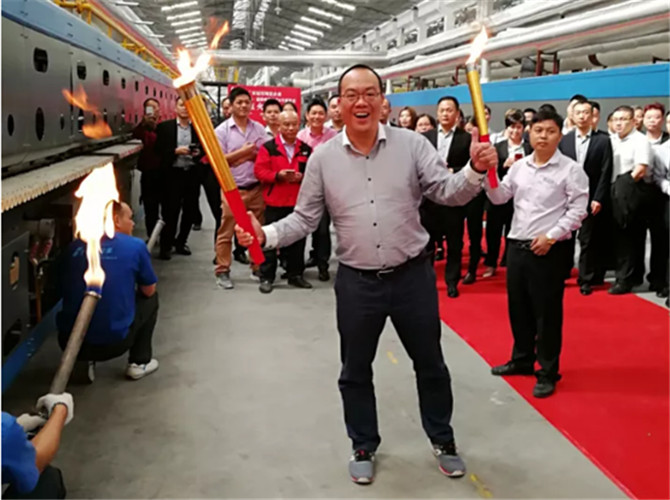 新时代，大布局  冠星陶瓷企业大规格&bull;通体喷墨渗花6号宽体窑点火投产 2-359.jpg