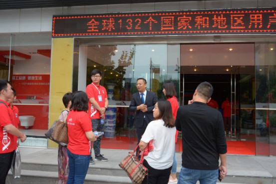 9.15 IMEX意中陶全球营销战略合作会议221.jpg