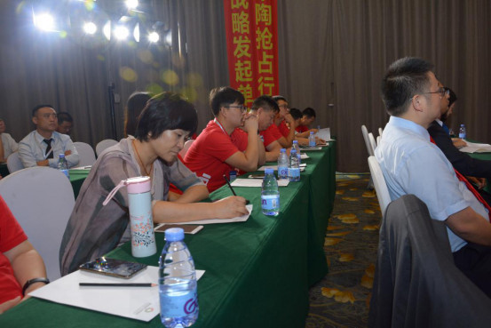 9.15 IMEX意中陶全球营销战略合作会议1055.jpg