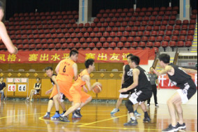 同心协力 再创佳绩广东红波篮球赛荣获三水区人力资源协会第一届“欧文莱杯”季军744.jpg