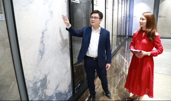 10,000,000 围观，蒙娜丽莎这波操作太可以了！1714.jpg