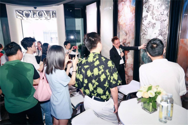 SOLOVE玉石品牌绽放，新展厅盛大开业！